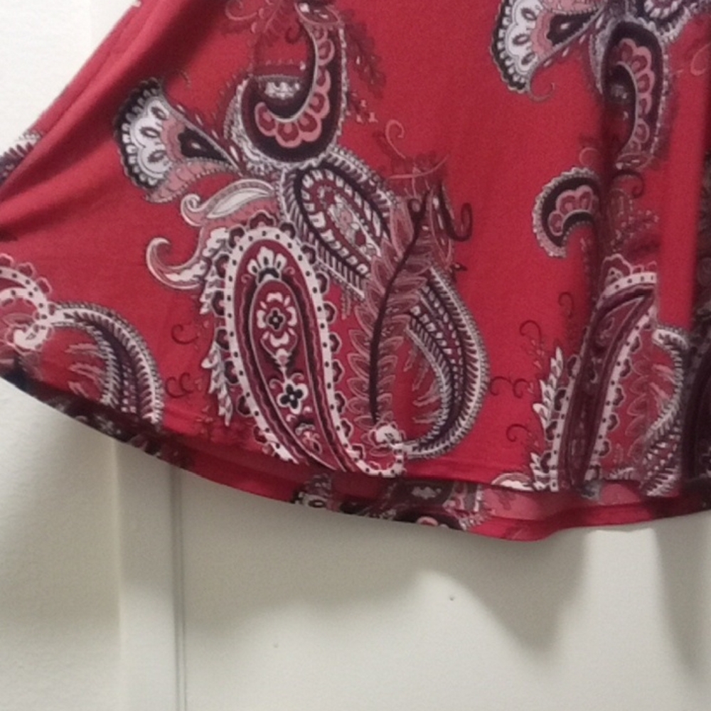Printed Pocket Red Sleeveless Tunic - Picture 8 of 8